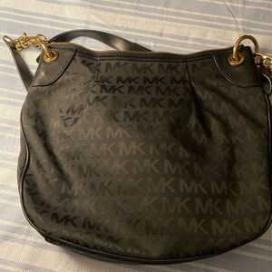 Black coach purse 435